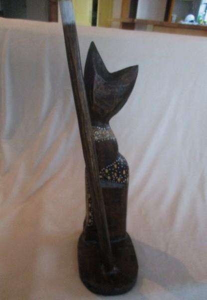 Large decorative wooden cat kitchen paper towel/toilet roll holder