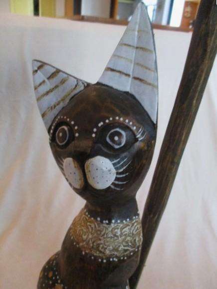 Large decorative wooden cat kitchen paper towel/toilet roll holder