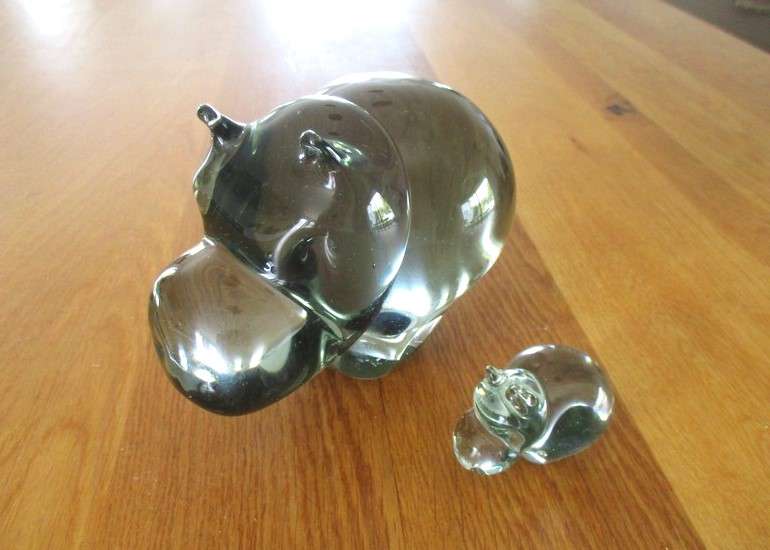 Large heavy Ngwenya hippo plus baby