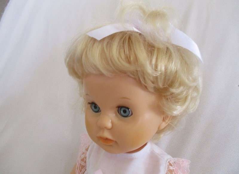 Beautiful Vintage 44cm tall First Love drink and wet doll in original dress