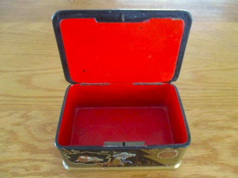 Antique Lacquered wood Chinese Tea Box (signed) and two lacquered wood cups