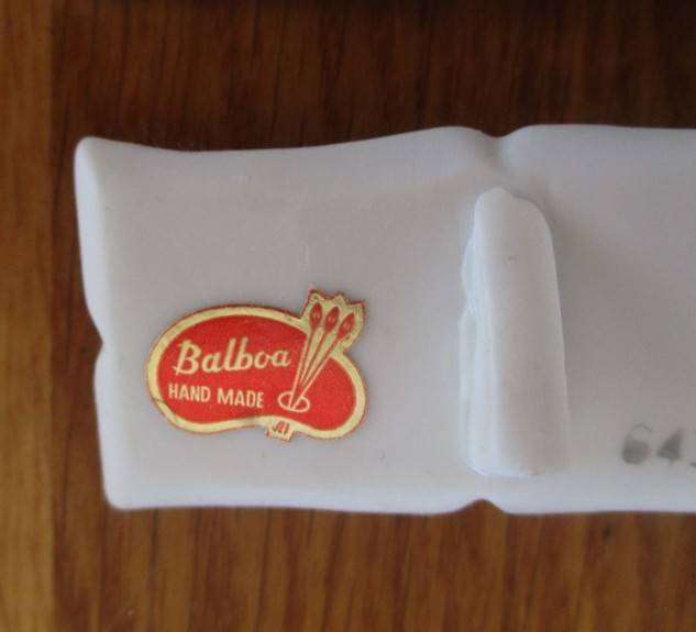 Eight vintage hand made porcelain Balboa, Italy dinner table place name "stands" in perfec condition