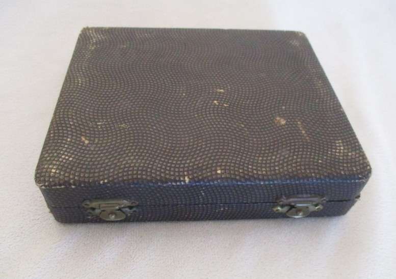 2. Quality vintage Art Deco Yeoman, England EPNS set in canister - 6 teaspoons and sugar tongs