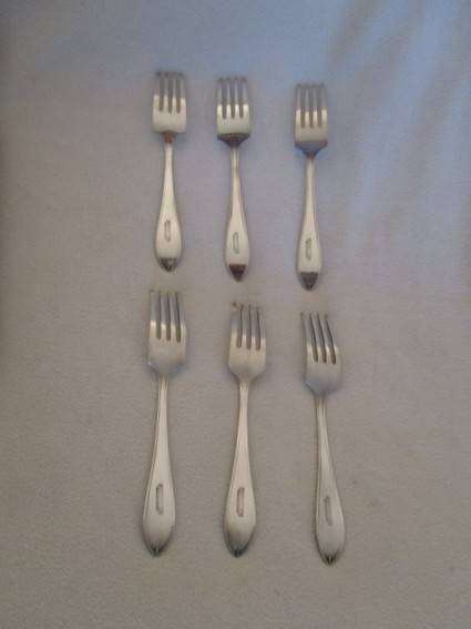 Vintage Yeoman, England EPNS cake fork set in original canister