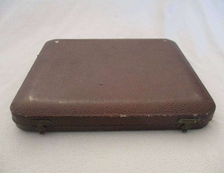 Vintage Yeoman, England EPNS cake fork set in original canister