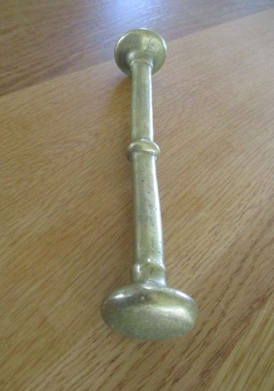 Antique Soli Deo Gloria A 1740 huge, heavy bronze apothecary mortar and pestle