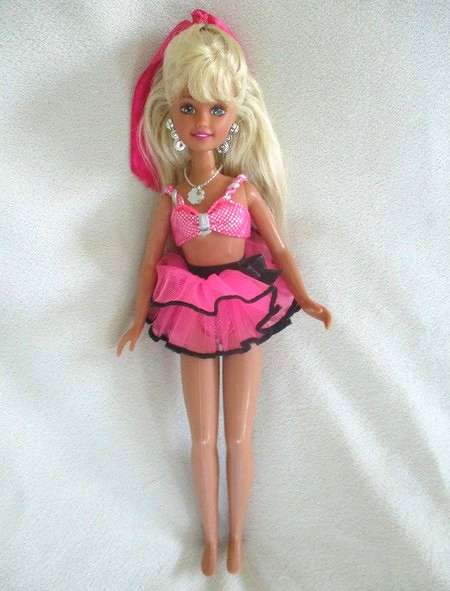 Barbie's teenage sister - Teen Time Skipper in original outfit and jewellery -  Knees bend