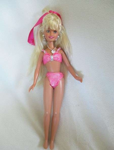 Barbie's teenage sister - Teen Time Skipper in original outfit and jewellery -  Knees bend