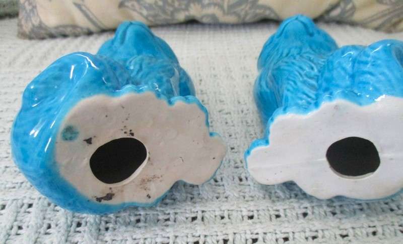 Pair of high value vintage Chinese turquoise glazed porcelain cats - perfect condition