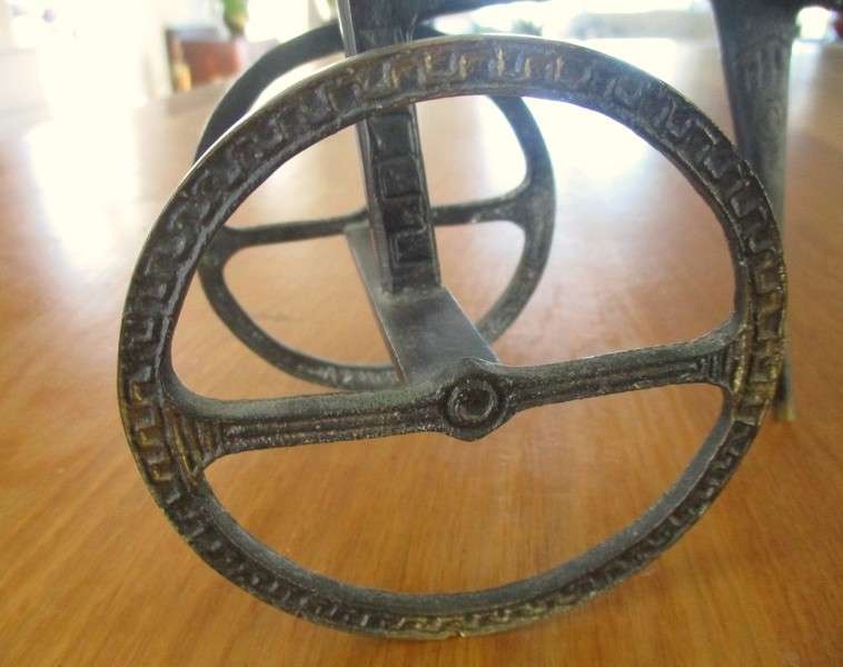 For Charlbenade 2 only - Large vintage Bronze Etruscan statue - Frederic Weinberg MCM style