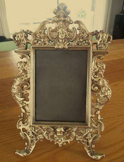 Stunning vintage Art Nouveau solid brass photo/picture frame