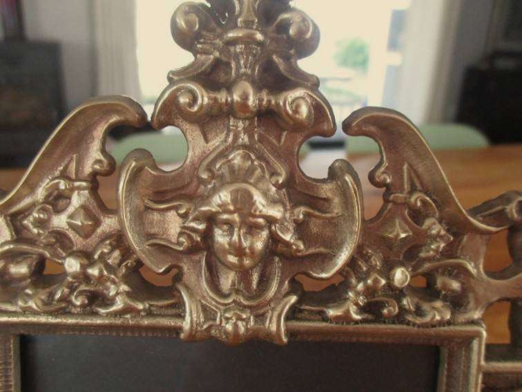 Stunning vintage Art Nouveau solid brass photo/picture frame