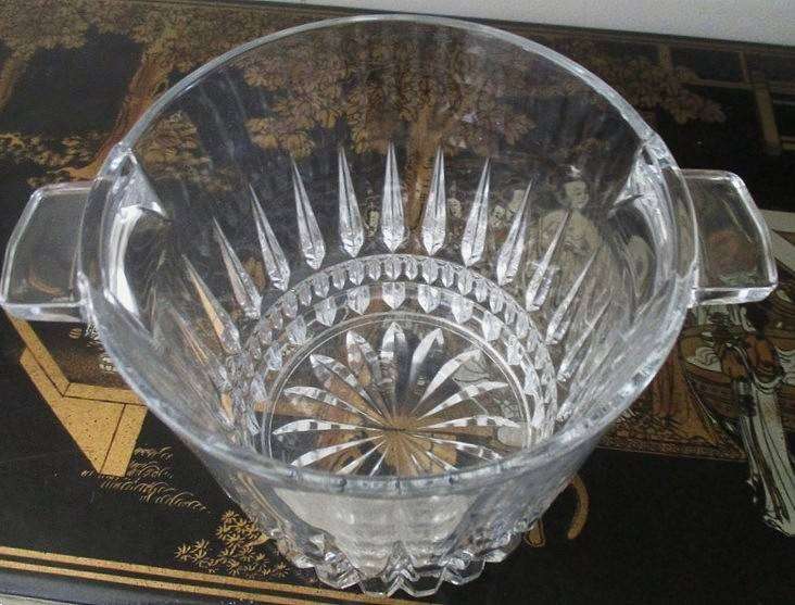 Exceptional heavy French glass ice/champagne bucket