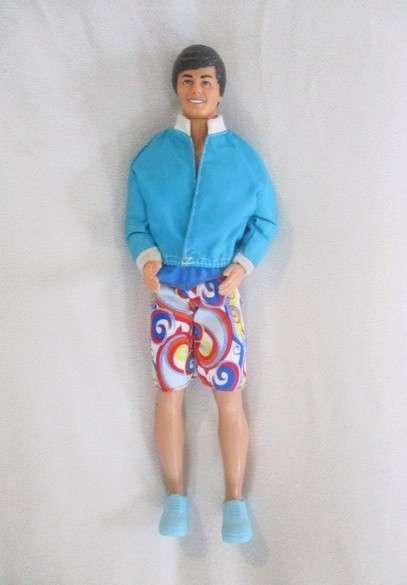 Barbie's boyfriend - Vintage 1980's Mattel Ken in original Ken/barbie clothes & shoes - knees bend