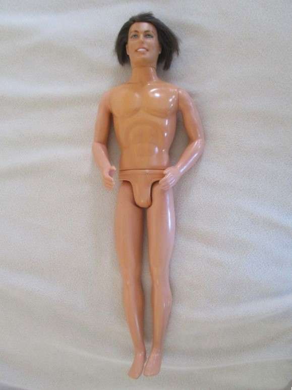 Barbie's boyfriend - Totally Cool Ken with original funky hairstyle and knees that bend