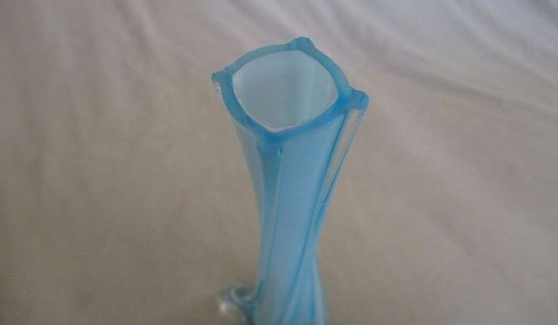 Beautiful hand blown  Murano Turquoise swirl bud vase with clear pontil mark