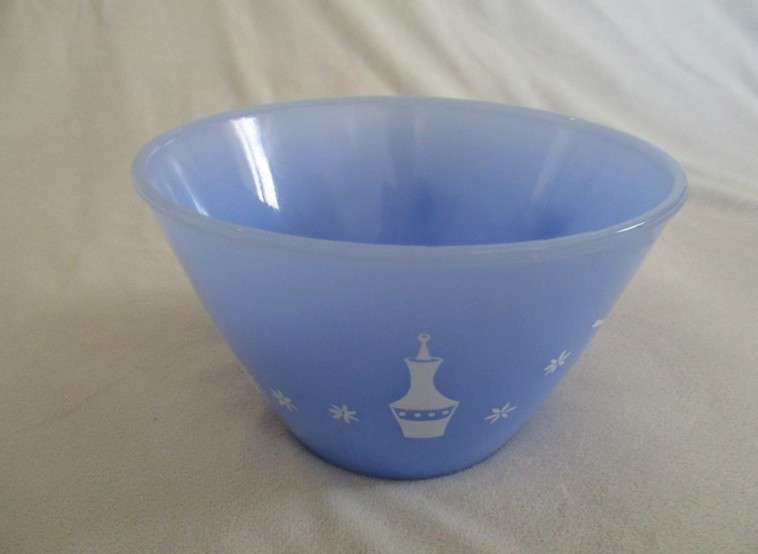 Beautiful blue milk glass mixing bowl - handy size
