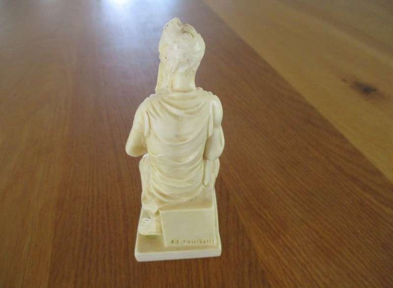 A collectable small genuine Santini sculpture of Michelangelo's Moses - signed