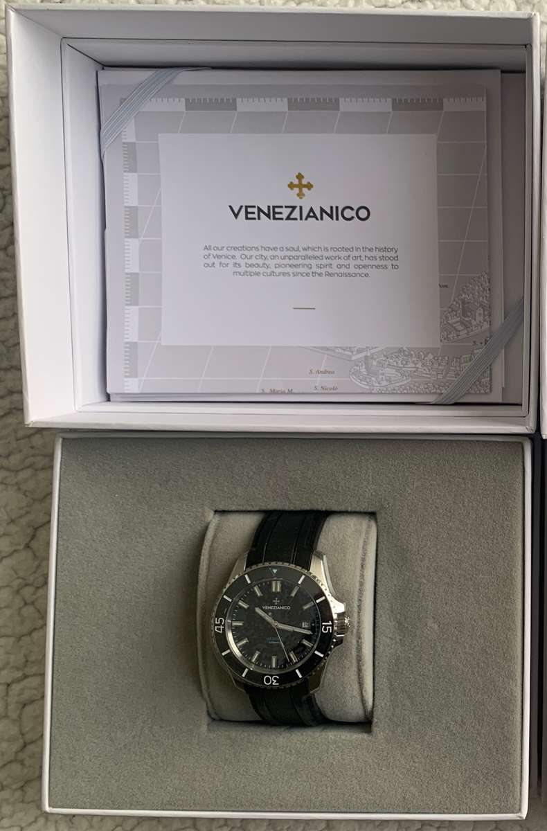 Beautiful Italian Dive Watch - Ceramic Bezel