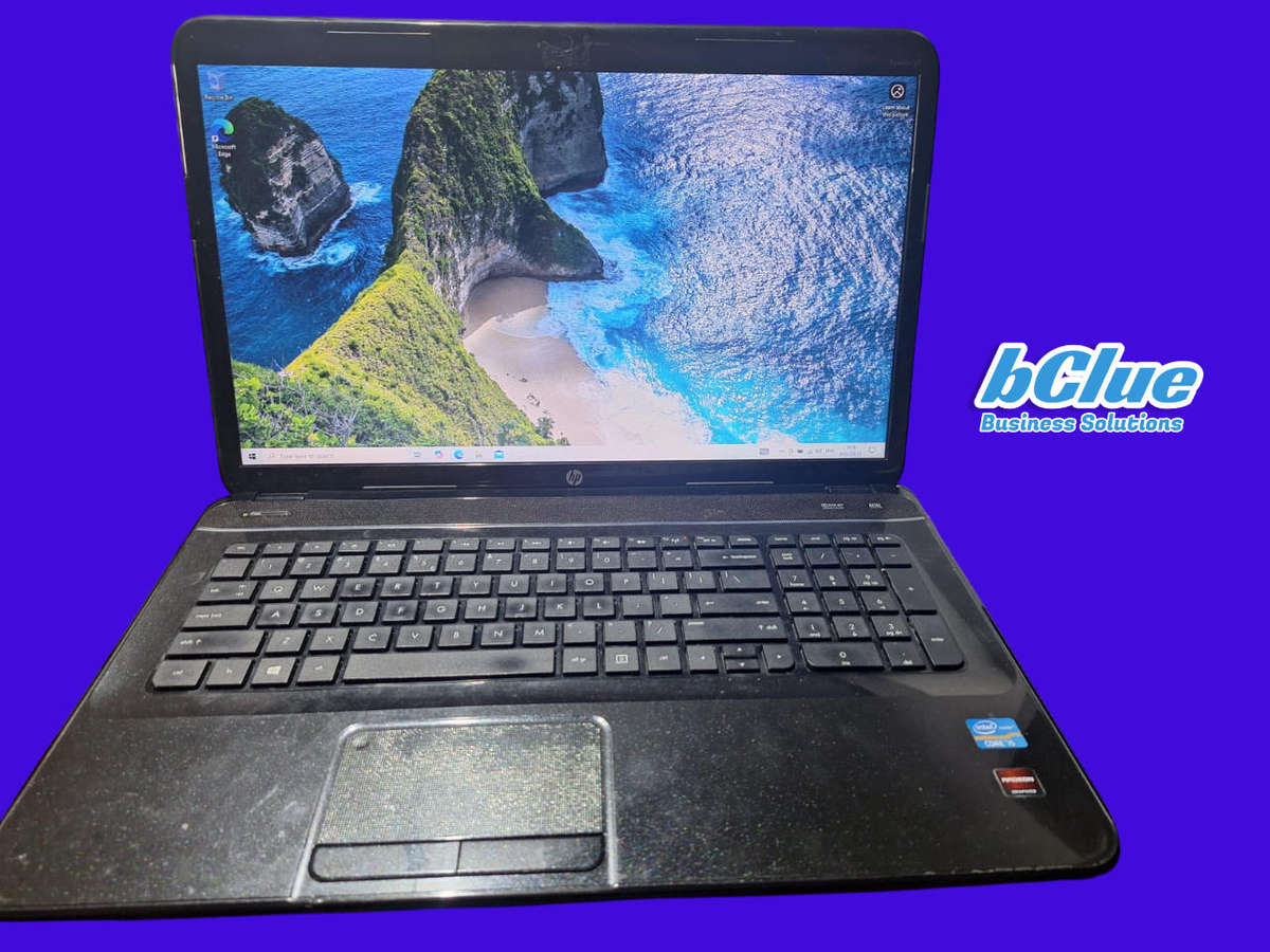 HP Pavillion G7 (17.3" CORE i5 / 16GB RAM / 240GB SSD / 1GB GPU)