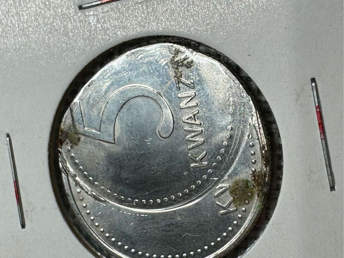 5 Kwanza Angola Error Coin