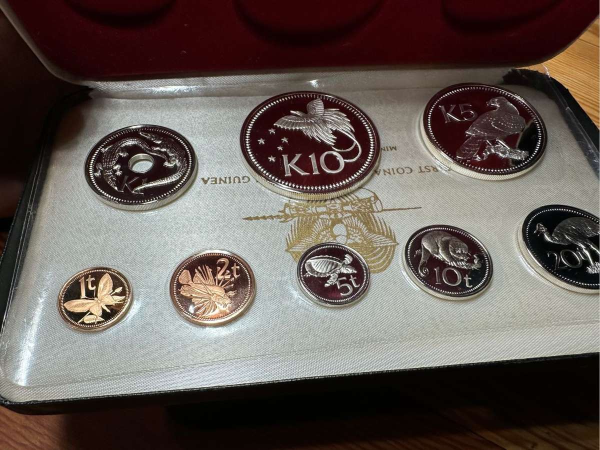 First Coinage of Papua New Guine proof set