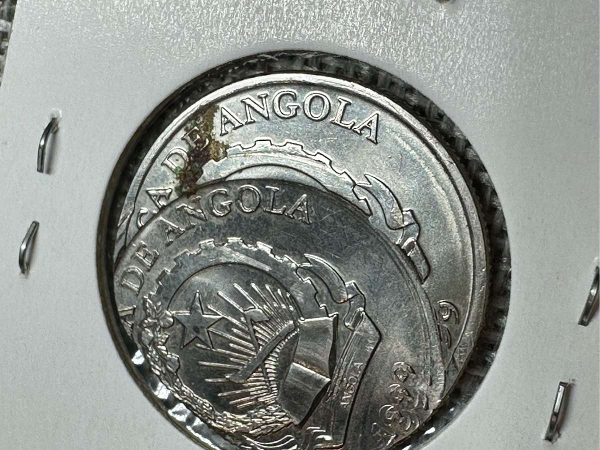 5 Kwanza Angola Error Coin