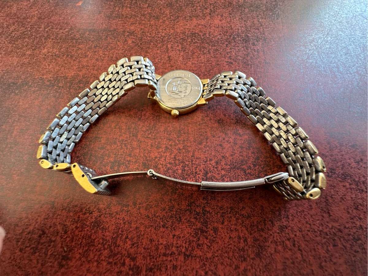 Omega Quarts ladies watch