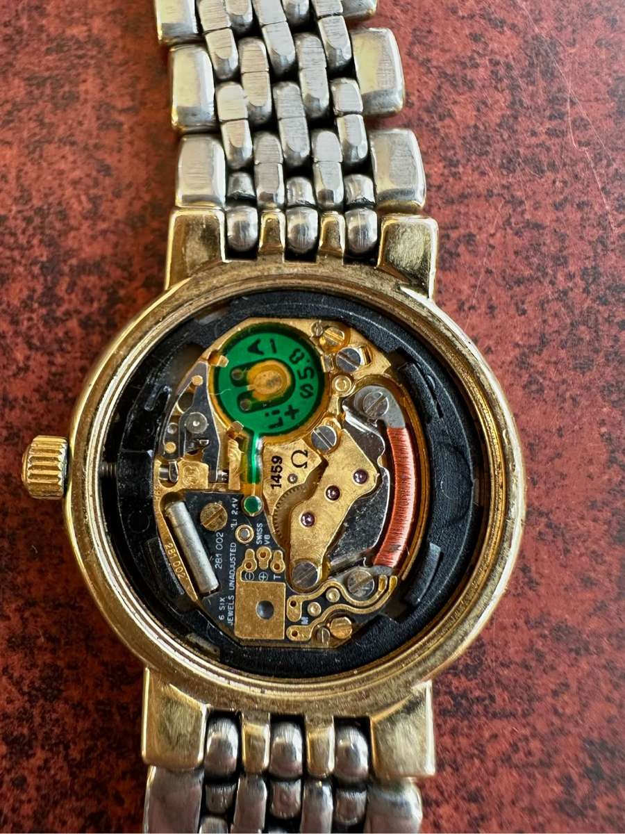 Omega Quarts ladies watch