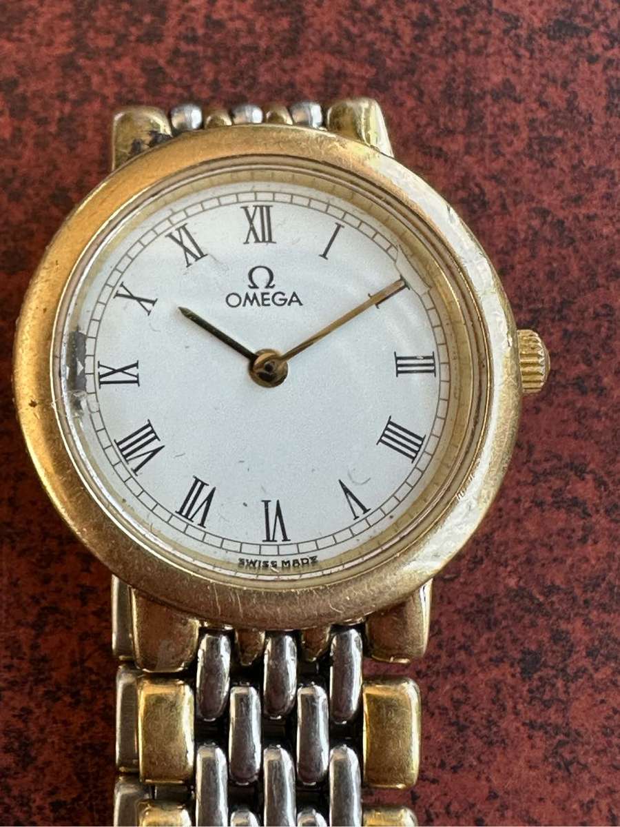 Omega Quarts ladies watch