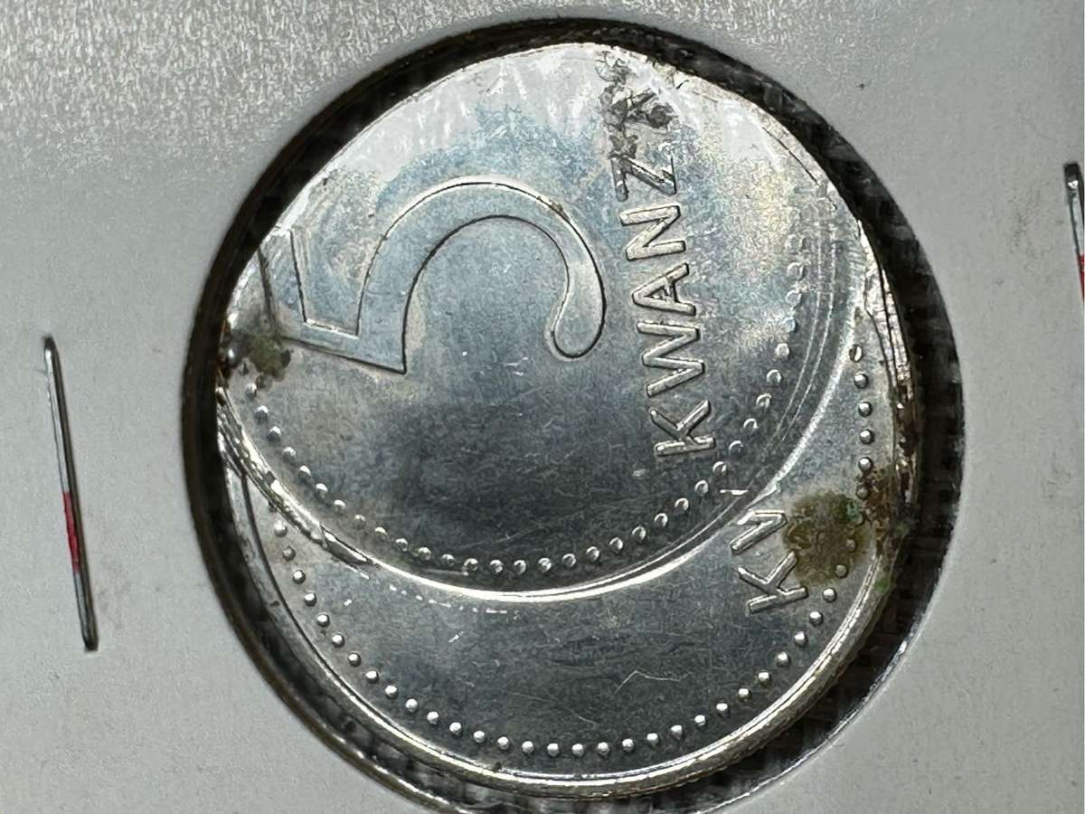 5 Kwanza Angola Error Coin