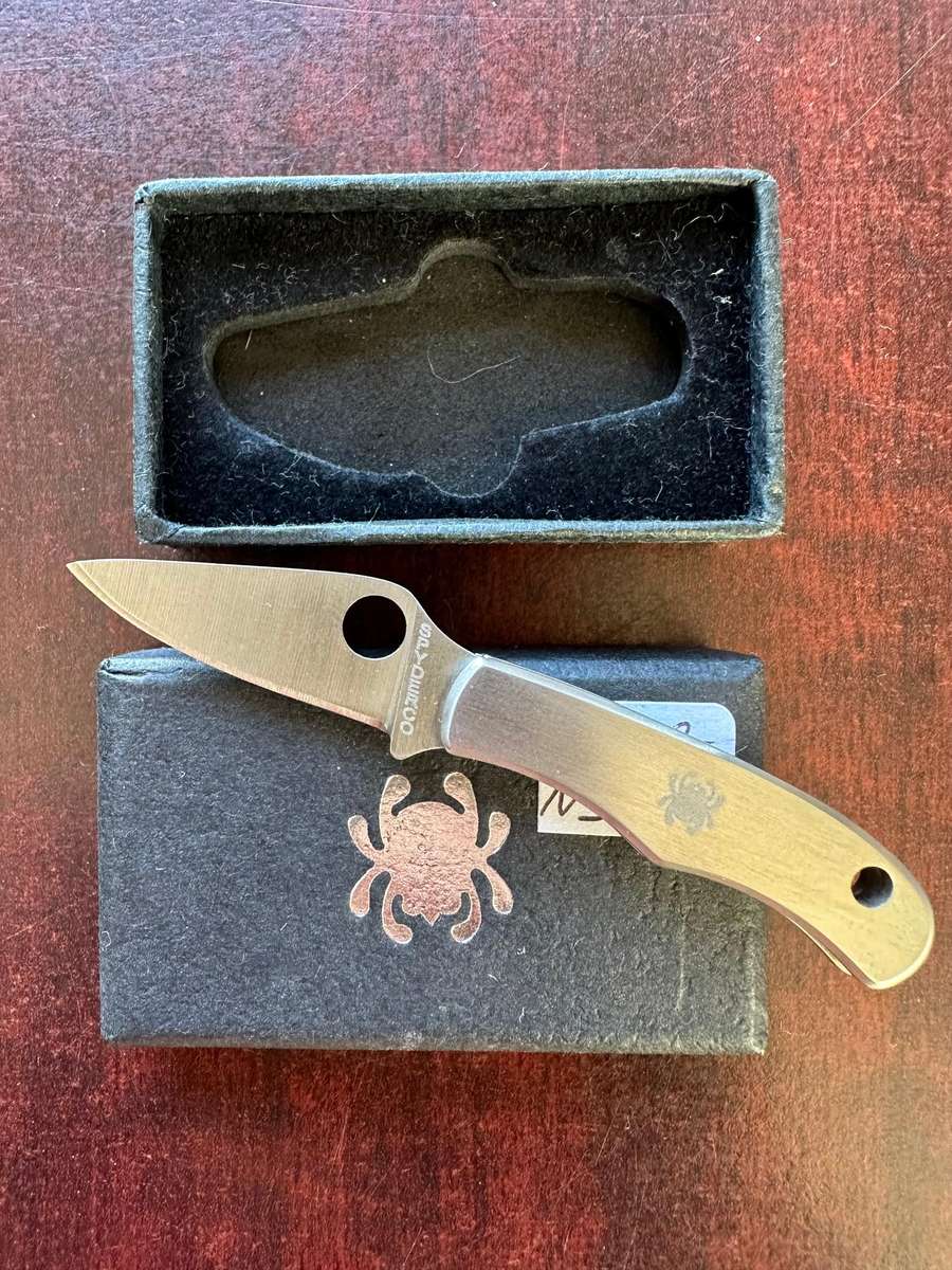 Spyderco mini pocket knife.