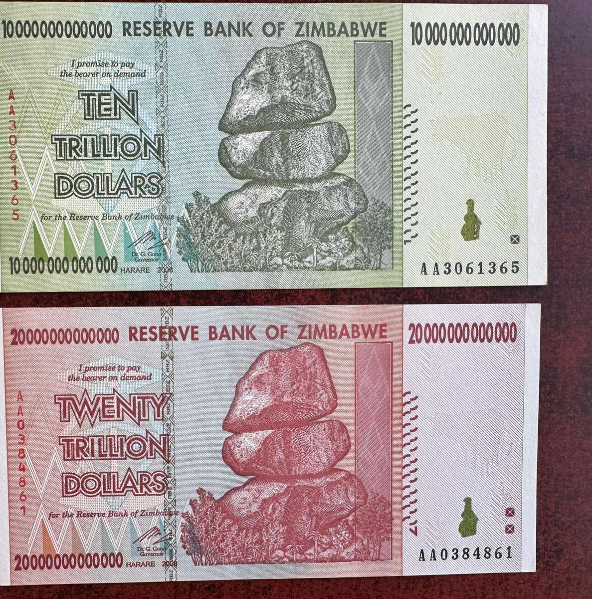 Trillion Dollar AA series Zimbabwe bank notes ( x4 )