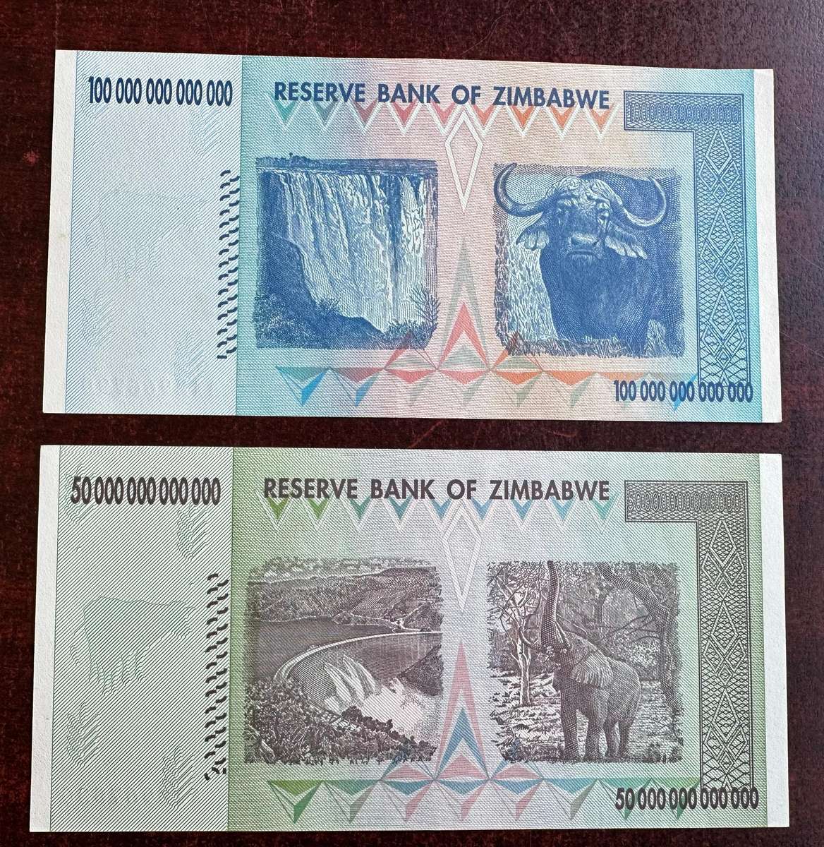Trillion Dollar AA series Zimbabwe bank notes ( x4 )
