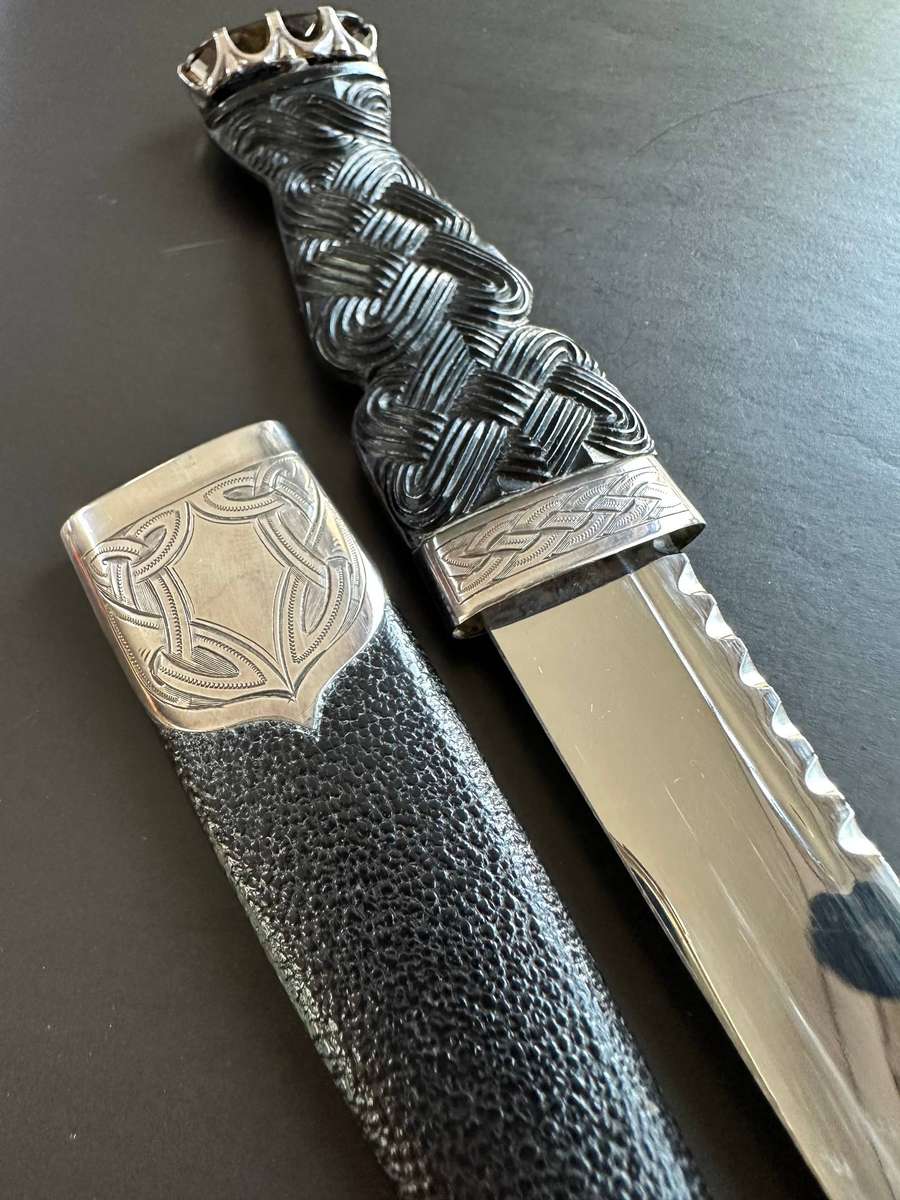 Celtic knot silver sgian dubh Knife in sterling silver and stainless steel