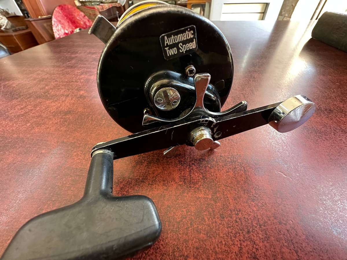 Abu Ambassador 10000 CA Fishing reel