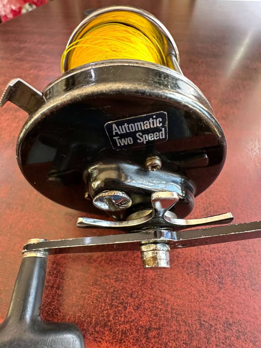 Abu Ambassador 10000 CA Fishing reel
