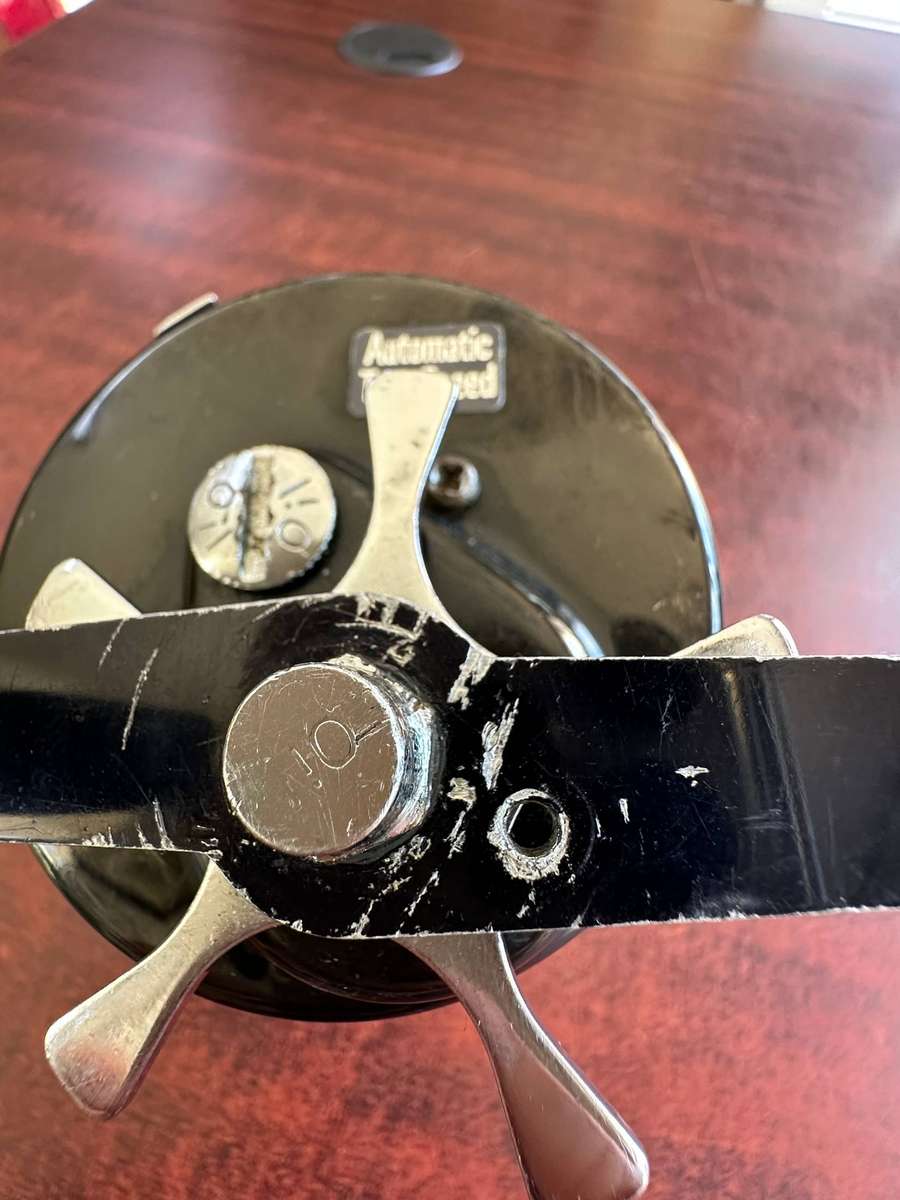 Abu Ambassador 10000 CA Fishing reel