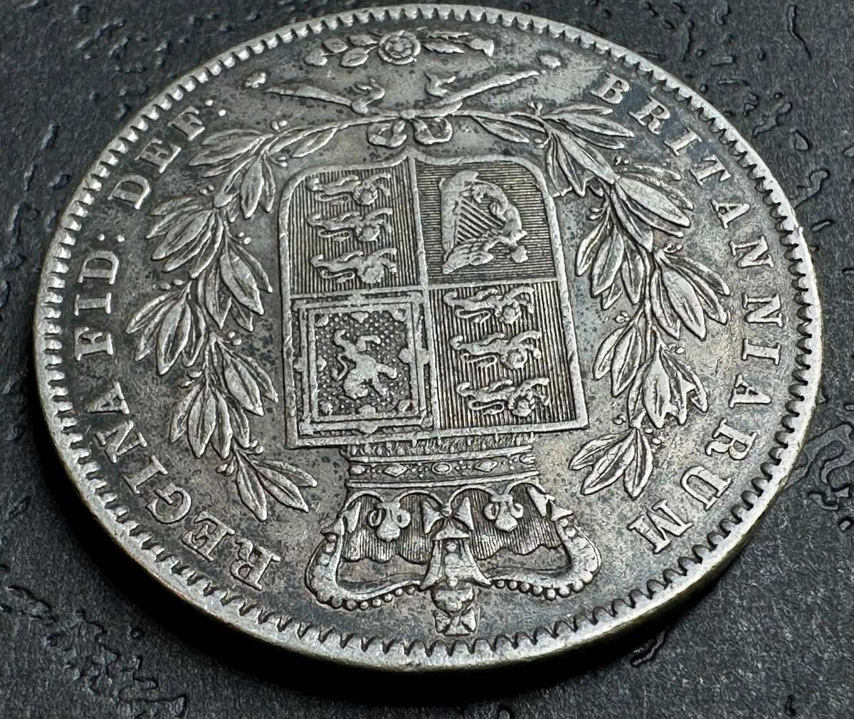 A stunning 1844 England sterling silver 1 Crown coin