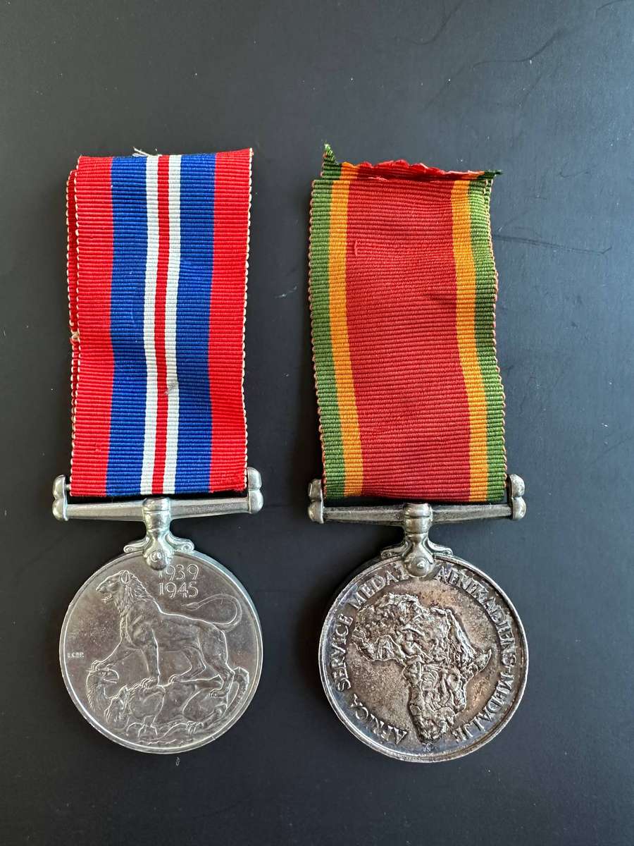 WW2 medal pair with silver Africa medal