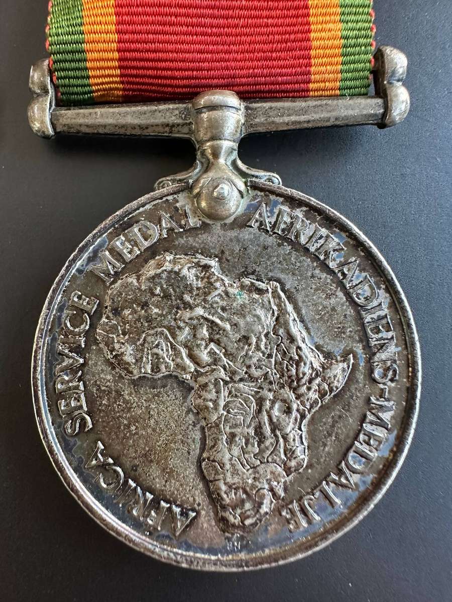 WW2 medal pair with silver Africa medal