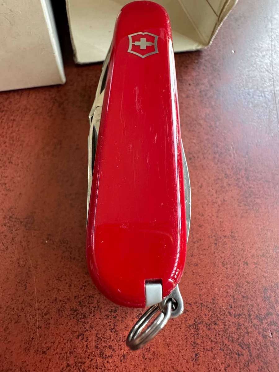 VictorInox Swiss Champ knife