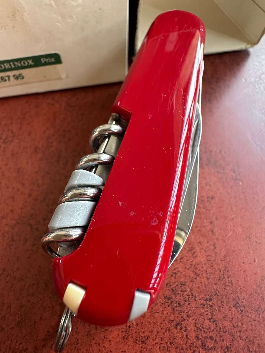VictorInox Swiss Champ knife