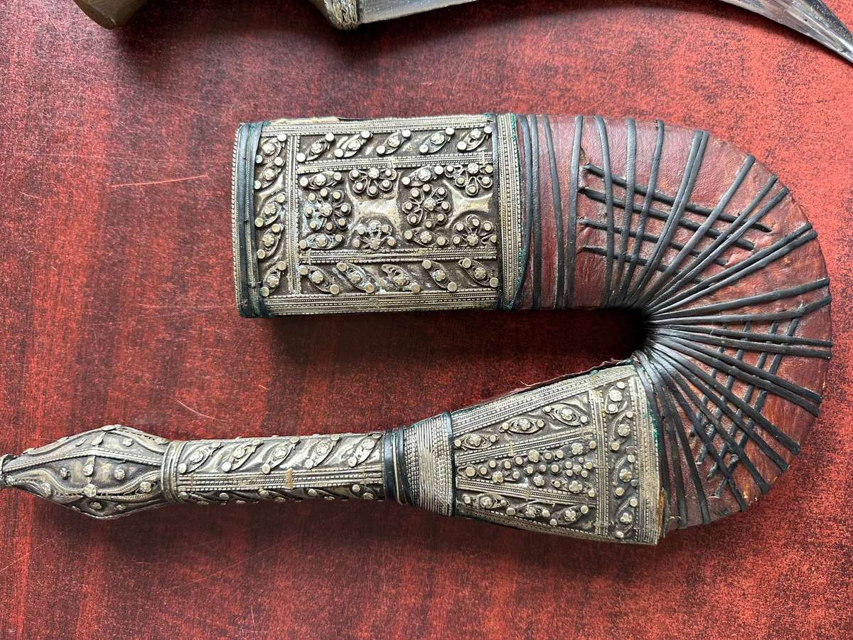Islamic Jambia dagger.