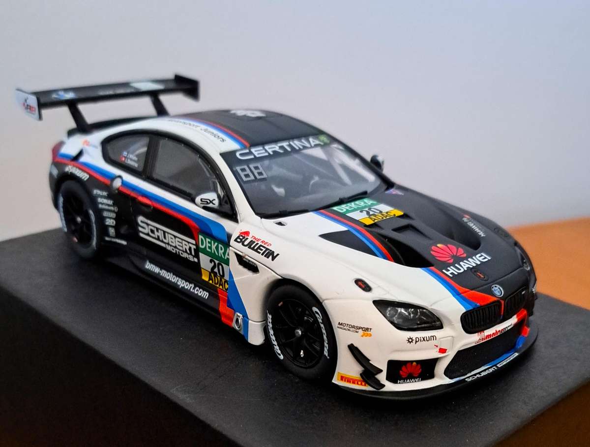 Carrera BMW M6 GT3 "Schubert Motorsport" Digital Slot Car 1/32