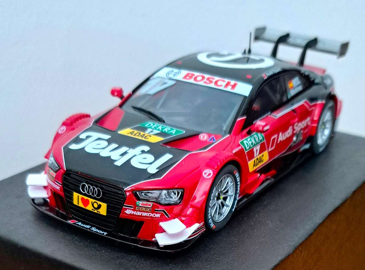 Carrera Audi RS5 DTM Digital Slot Car 1/32