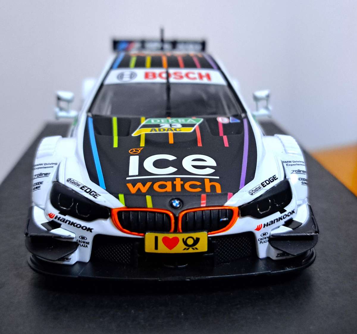 Carrera BMW M4 DTM Digital Slot Car 1/32