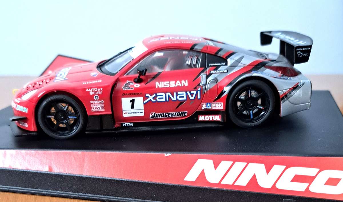 Ninco Nissan Fairlady "Xanavi" Analogue Slot Car 1/32