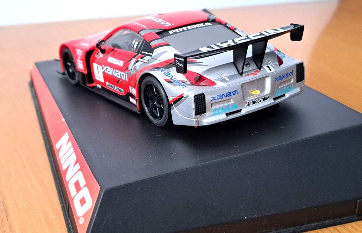 Ninco Nissan Fairlady "Xanavi" Analogue Slot Car 1/32