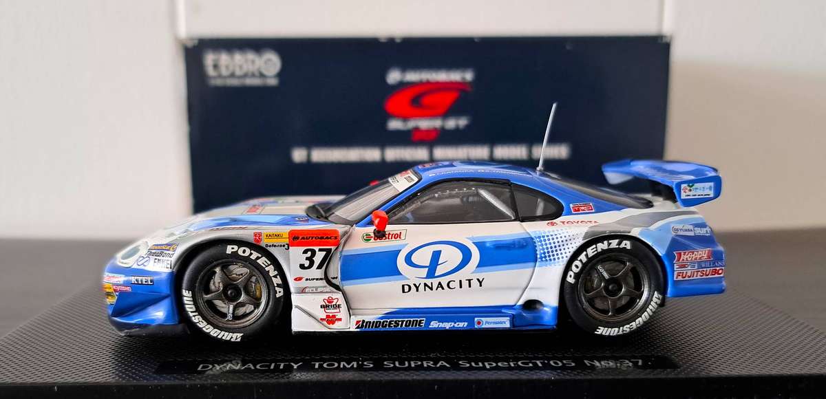Ebbro Toyota Supra "Dynacity Tom's" Super GT 2005 1/43